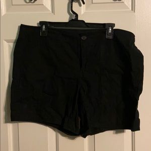 Gap Black Shorts
